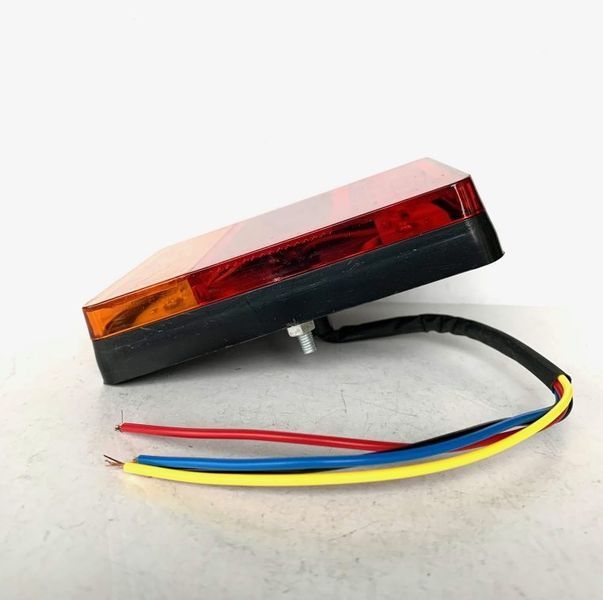 Задній ліхтар квадратний 12/24V (120*95*23мм) LED-8 SQ-0010 з ПРОВОДОМ (2шт/уп) 00000062057 фото